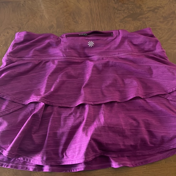 Purple Athleta tennis skirt - Picture 2 of 2